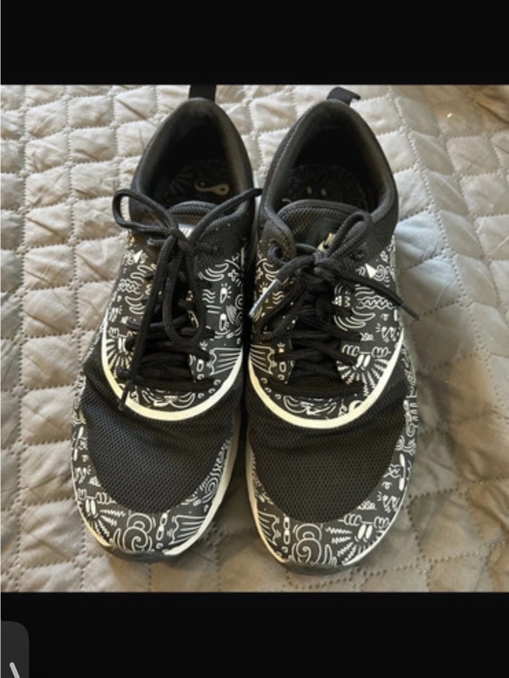 Nike Women’s Air Max Thea Black & White Patterned Athletic Sneakers size 9